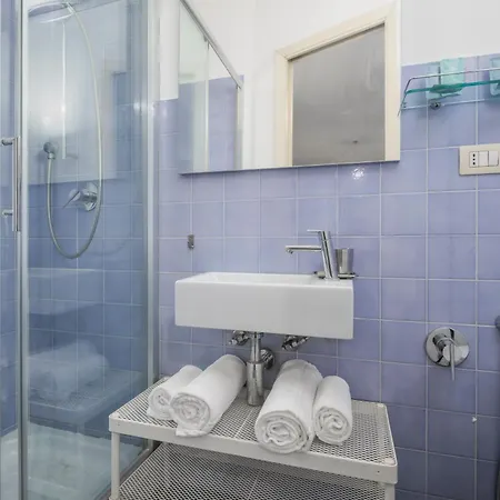 San Giovanni Zen Apartment- Cale 08 * ローマ
